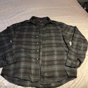 Men's Casual Button Down Shirt - Black and Gray Plaid
